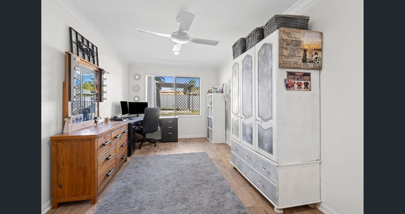 Photo - 2 Barculdie Crescent, Deception Bay QLD 4508 - Image 8
