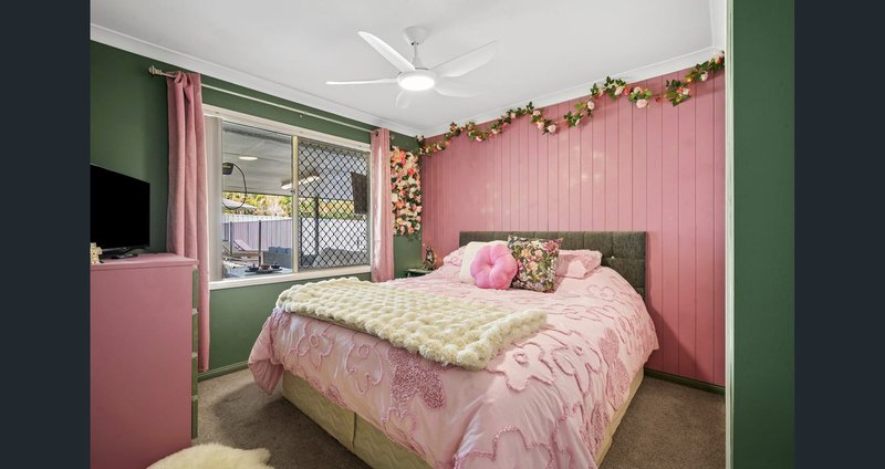 Photo - 2 Barculdie Crescent, Deception Bay QLD 4508 - Image 12