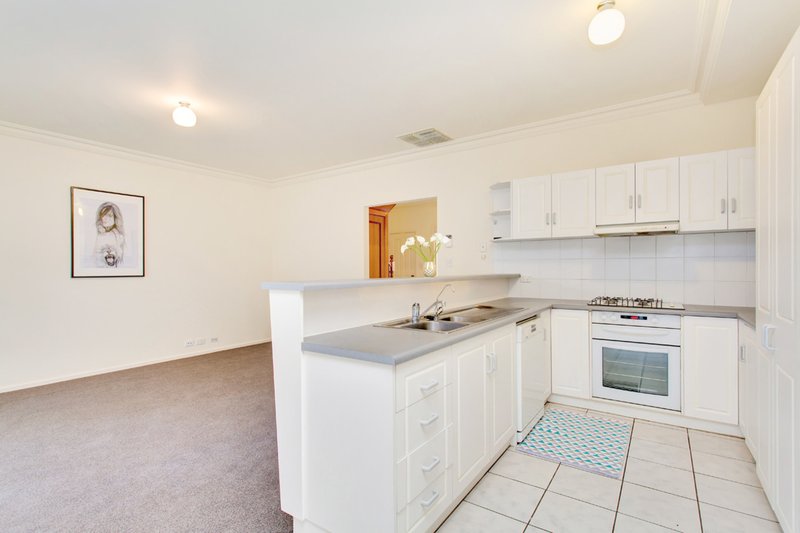 Photo - 2 Barker Court, Mile End SA 5031 - Image 3