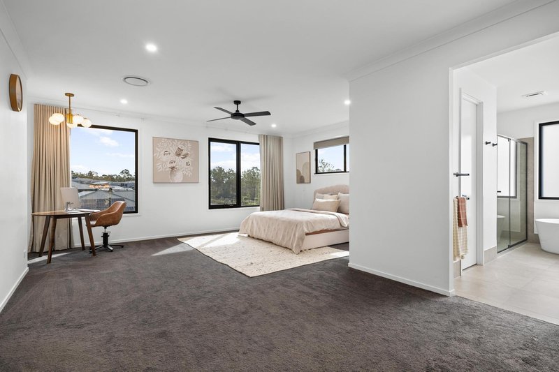 Photo - 2 Barossa Street, South Ripley QLD 4306 - Image 17