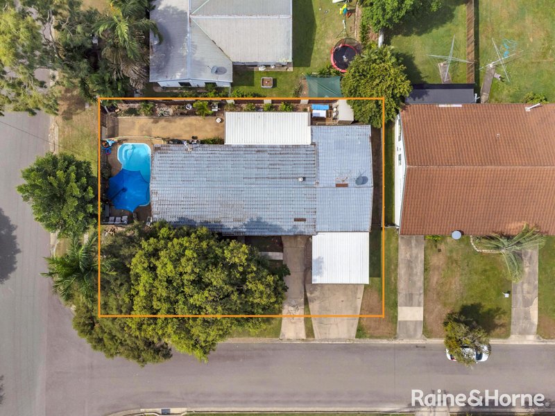 Photo - 2 Barrallier Place, Cranbrook QLD 4814 - Image 8