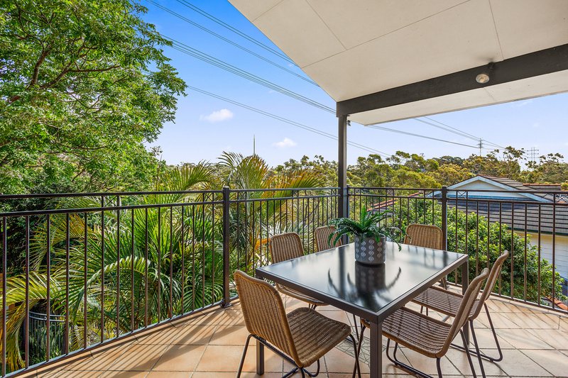 Photo - 2 Barrier Place, Illawong NSW 2234 - Image 2