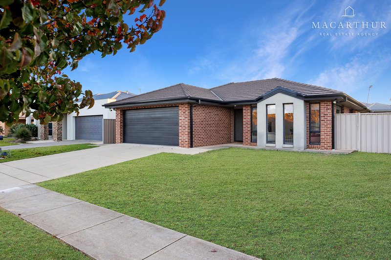 2 Barrima Drive, Glenfield Park NSW 2650