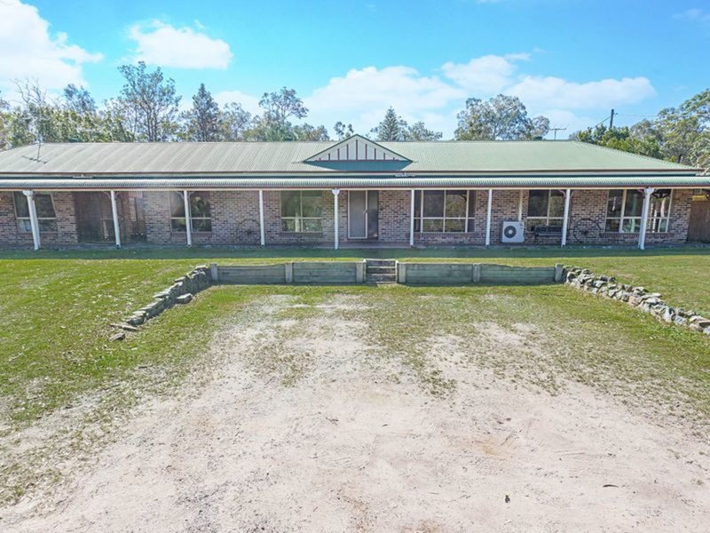 Photo - 2 Barrine Court, Park Ridge South QLD 4125 - Image 24