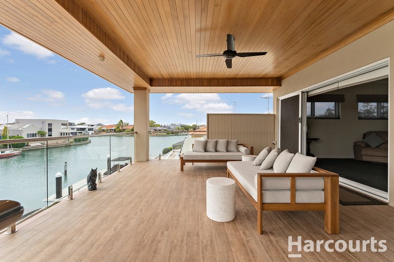 Photo - 2 Baruna Court, Halls Head WA 6210 - Image 25