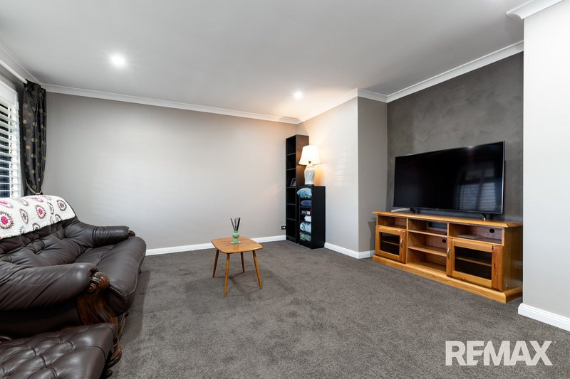 Photo - 2 Basico Avenue, Sinagra WA 6065 - Image 5