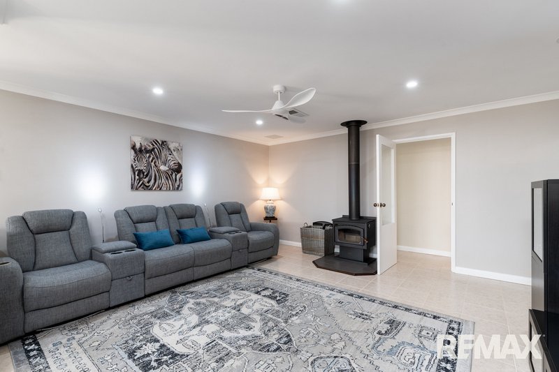 Photo - 2 Basico Avenue, Sinagra WA 6065 - Image 11