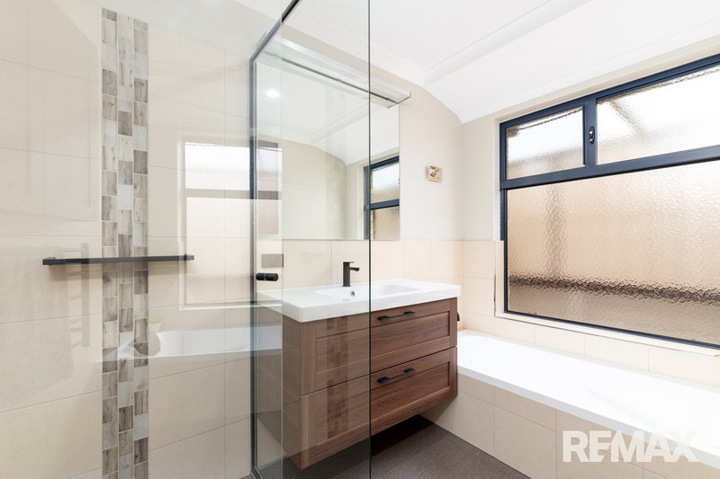 Photo - 2 Basico Avenue, Sinagra WA 6065 - Image 23