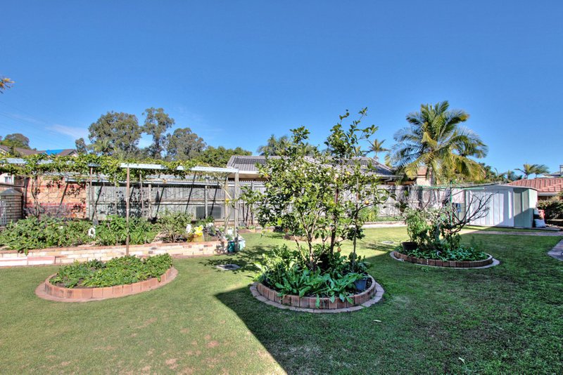 Photo - 2 Bauhinia Close, Eight Mile Plains QLD 4113 - Image 12