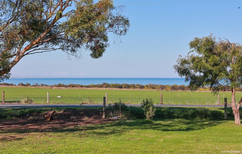 2 Bayview Road, Port Elliot SA 5212