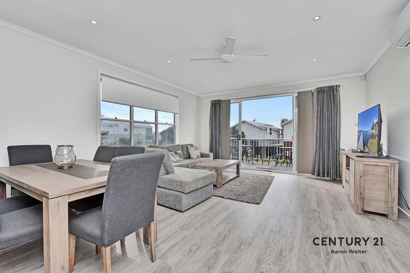 Photo - 2 Beachside Drive, Caves Beach NSW 2281 - Image 5