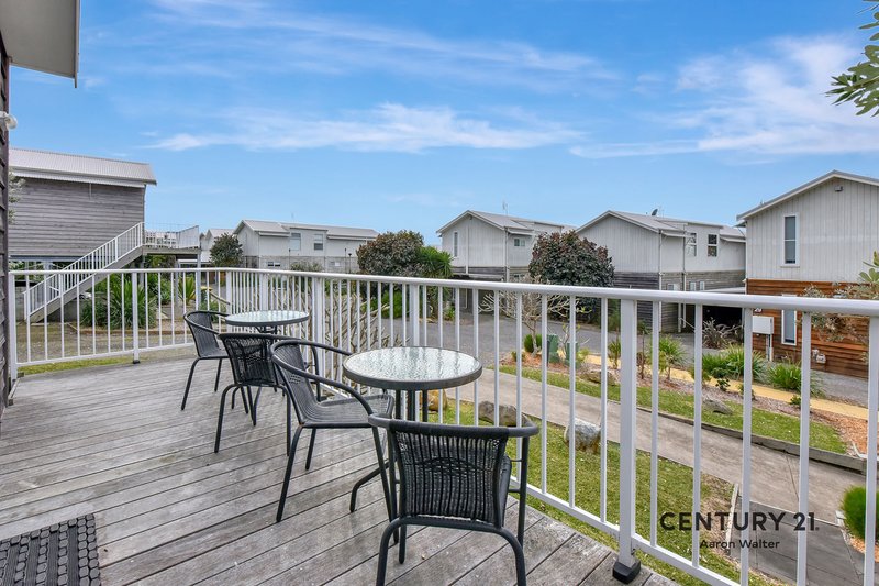 Photo - 2 Beachside Drive, Caves Beach NSW 2281 - Image 17
