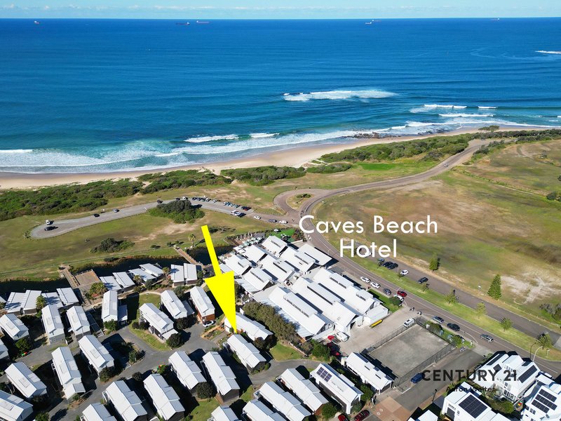 Photo - 2 Beachside Drive, Caves Beach NSW 2281 - Image 20