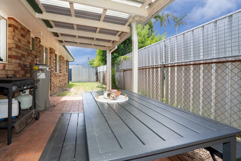 Photo - 2 Beagle Avenue, Banksia Beach QLD 4507 - Image 11