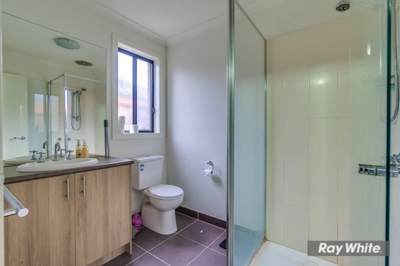 Photo - 2 Beagle Street, Tarneit VIC 3029 - Image 7