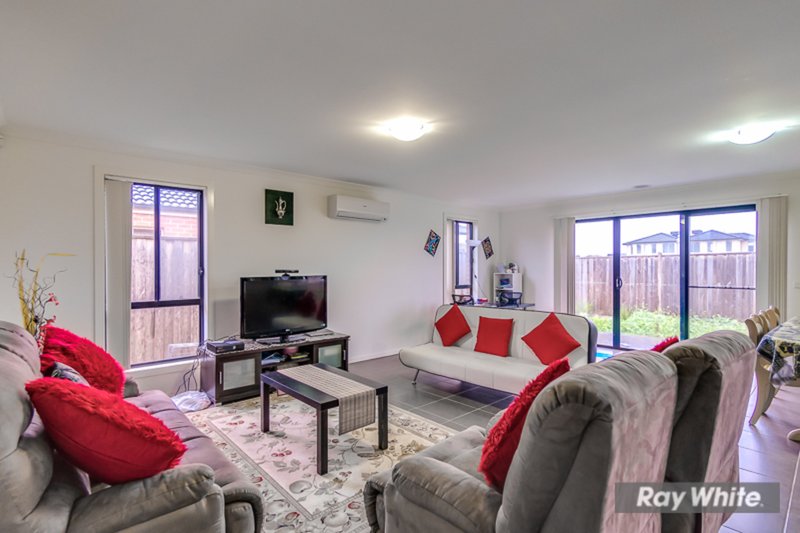 Photo - 2 Beagle Street, Tarneit VIC 3029 - Image 8