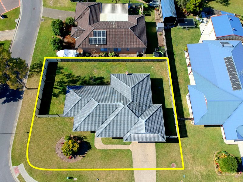 Photo - 2 Beatrice Pl , Burpengary QLD 4505 - Image 3