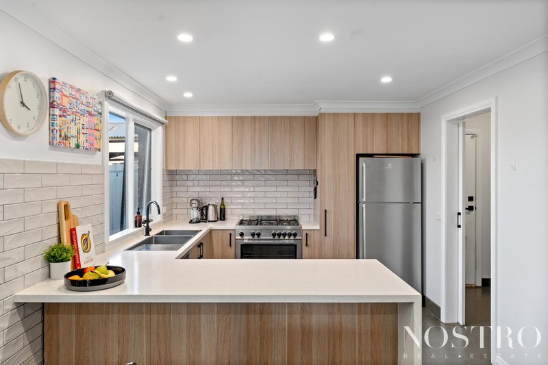 Photo - 2 Beccia Avenue, Epping VIC 3076 - Image 7