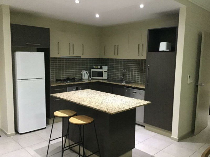 Photo - 2 Bedroom/57 Paradise Palms , Kewarra Beach QLD 4879 - Image 6