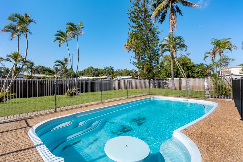 Photo - 2 Beech Court, Bushland Beach QLD 4818 - Image 2