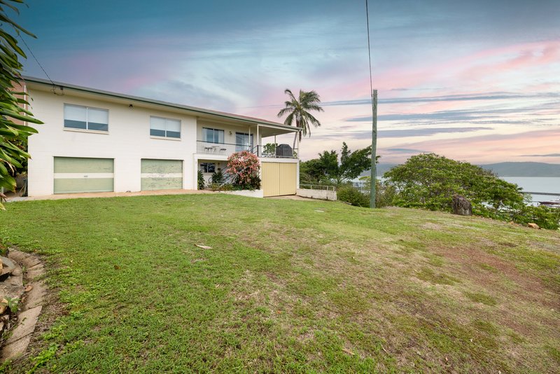 2 Begley Street, Airlie Beach QLD 4802