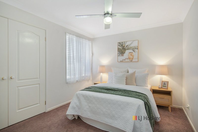 Photo - 2 Begonia Place, Woongarrah NSW 2259 - Image 13