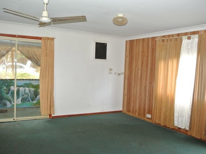 Photo - 2 Belar Street, Lamb Island QLD 4184 - Image 2