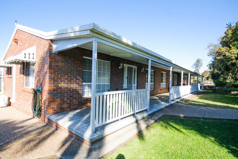 2 Bell St , Rosenthal Heights QLD 4370