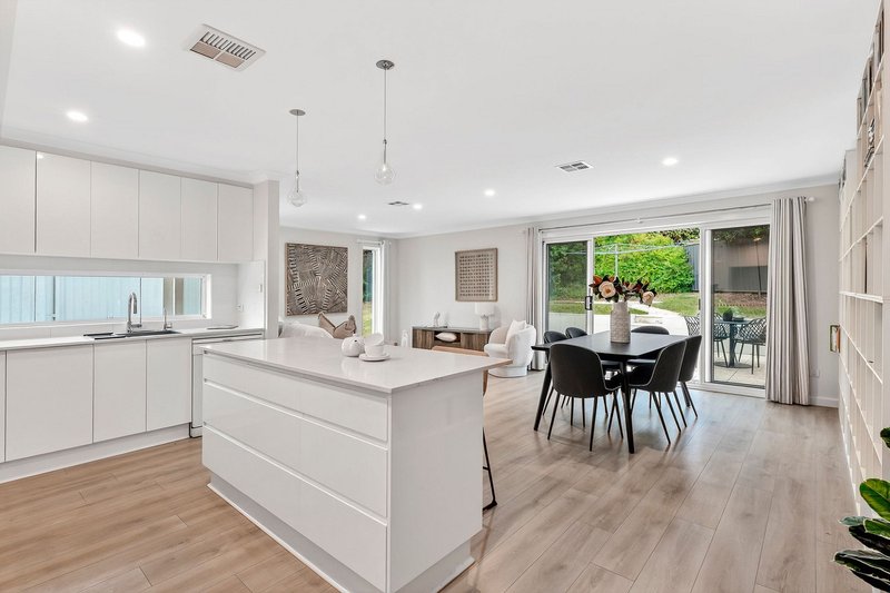 Photo - 2 Bell Street, Griffith ACT 2603 - Image 3