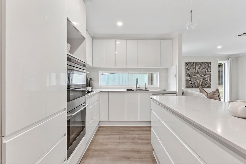 Photo - 2 Bell Street, Griffith ACT 2603 - Image 6