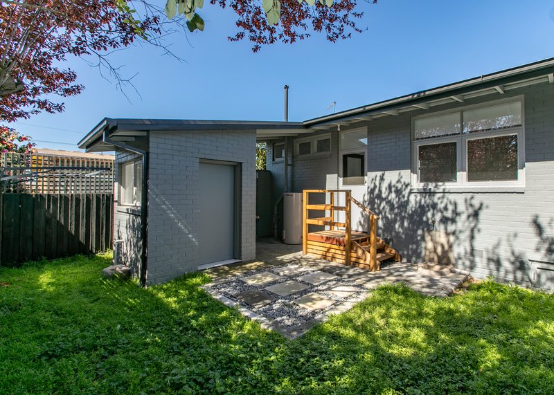 Photo - 2 Bell Street, Moe VIC 3825 - Image 7