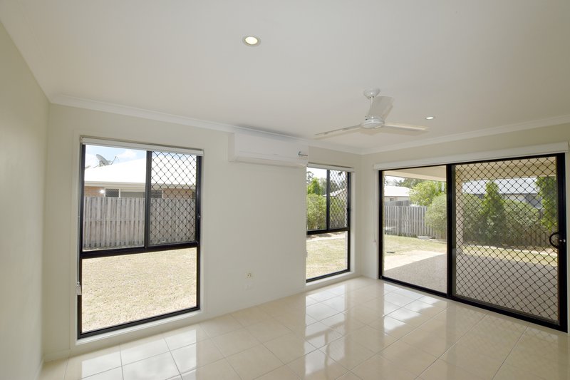 Photo - 2 Bellbird Circuit, New Auckland QLD 4680 - Image 3