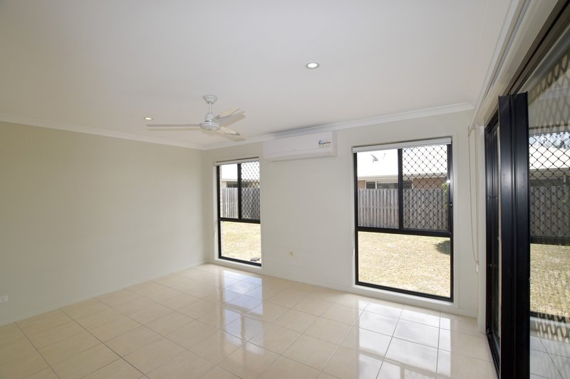 Photo - 2 Bellbird Circuit, New Auckland QLD 4680 - Image 15