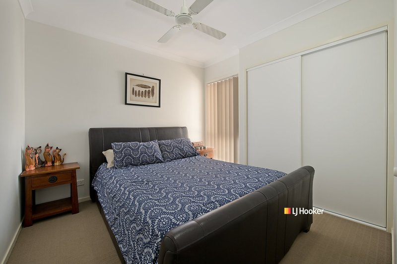 Photo - 2 Bellthorpe Circuit, Kallangur QLD 4503 - Image 10