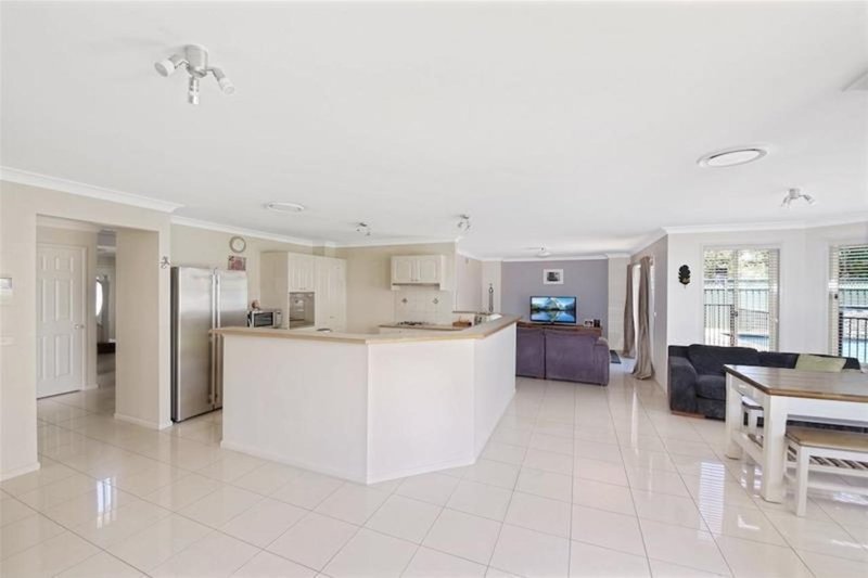 Photo - 2 Bentella Road, Harrington Park NSW 2567 - Image 4