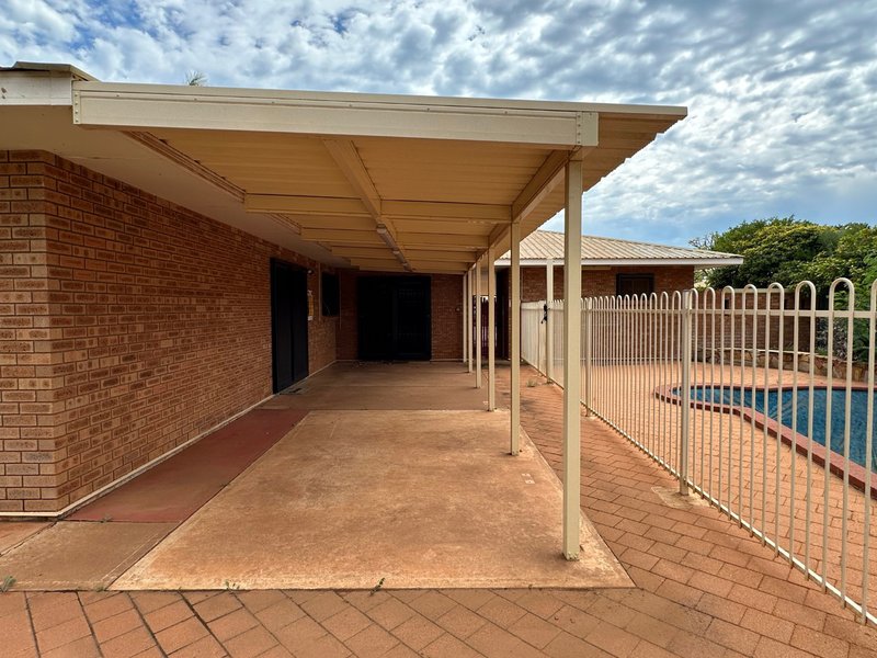 Photo - 2 Bergin Close, Millars Well WA 6714 - Image 23