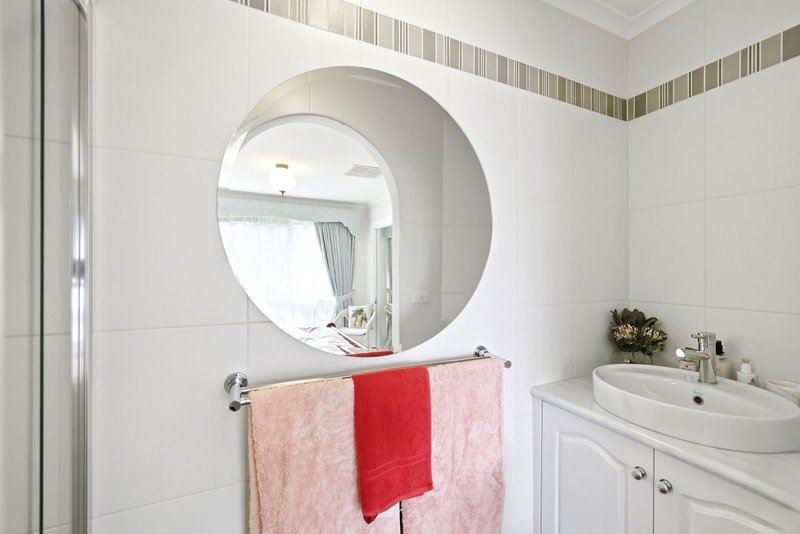 Photo - 2 Berkley Place, Melton West VIC 3337 - Image 16