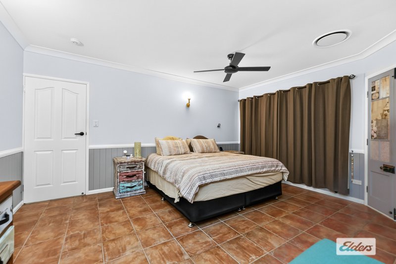 Photo - 2 Bernborough Drive, Barmaryee QLD 4703 - Image 10