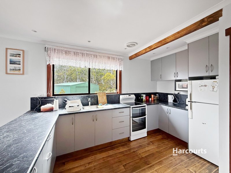 Photo - 2 Berry Drive, Miena TAS 7030 - Image 3
