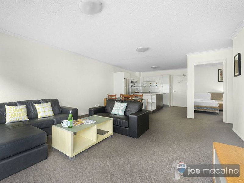 Photo - 2 Berwick Street, Fortitude Valley QLD 4006 - Image 5