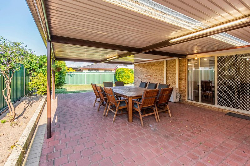 Photo - 2 Beryl Close, Maida Vale WA 6057 - Image 26