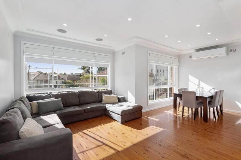 Photo - 2 Beverley Crescent, Roselands NSW 2196 - Image 2