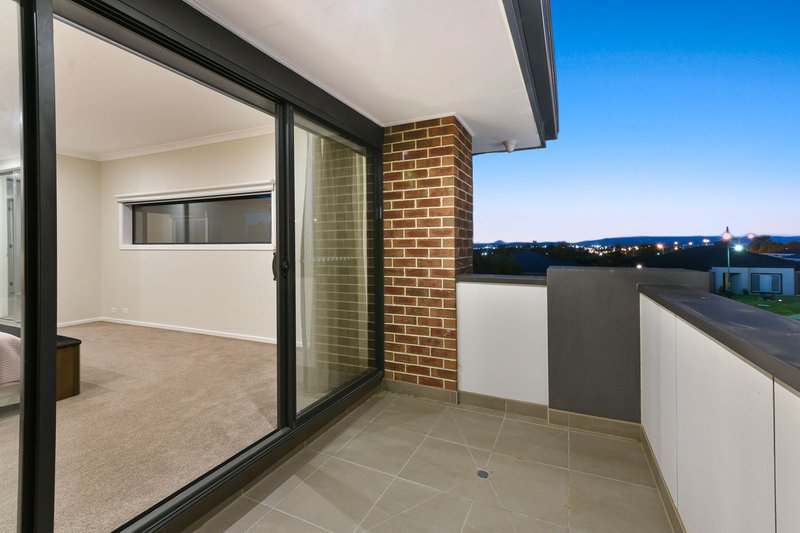 Photo - 2 Bickerton Court, Hampton Park VIC 3976 - Image 19