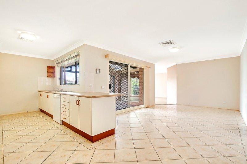 Photo - 2 Bindon Place, Kellyville NSW 2155 - Image 3