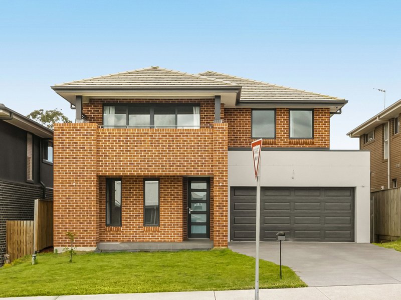 Photo - 2 Binshaw Crescent, Menangle Park NSW 2563 - Image 1