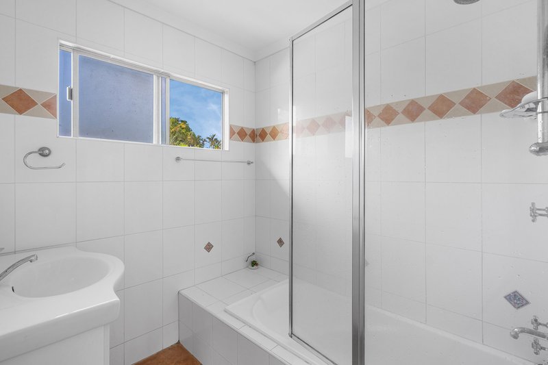 Photo - 2 Birch Street, Kingston QLD 4114 - Image 10