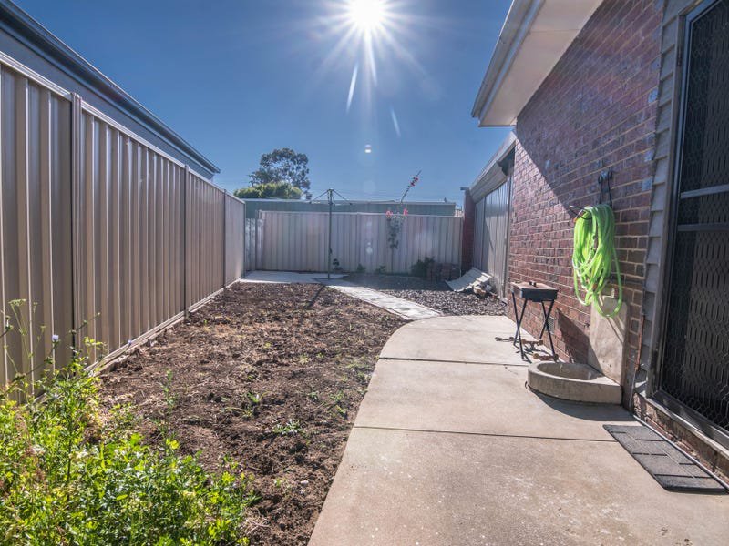 Photo - 2 Birch Street, Shepparton VIC 3630 - Image 11