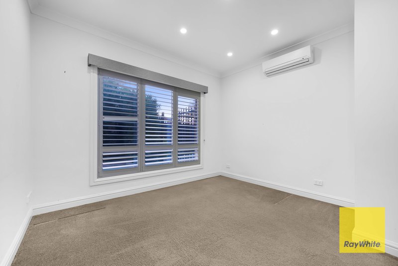 Photo - 2 Birchwood Boulevard, Hoppers Crossing VIC 3029 - Image 26