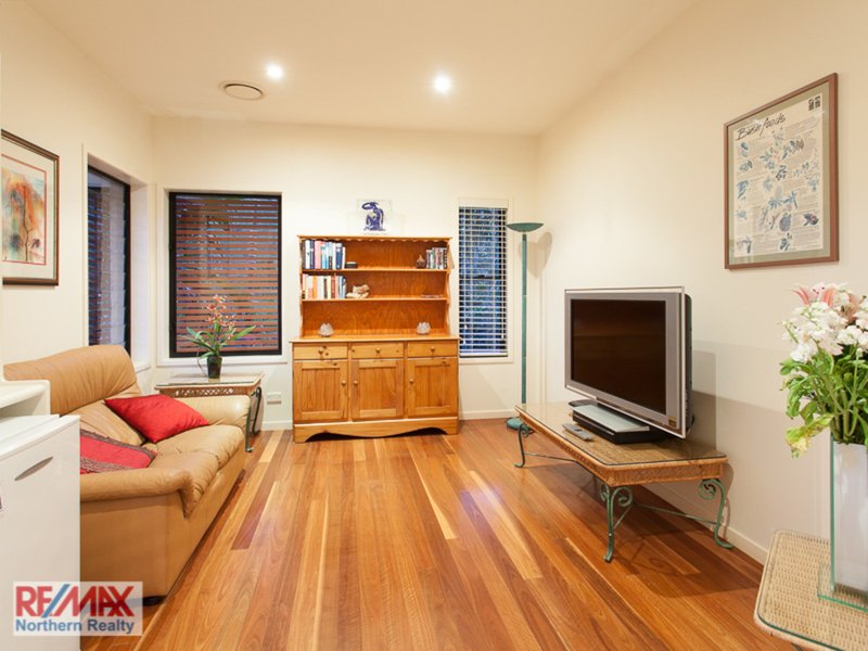 Photo - 2 Birdwood Drive, Samford Valley QLD 4520 - Image 19