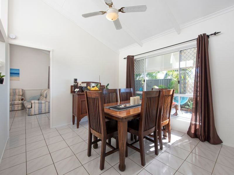 Photo - 2 Black Diamond Crescent, Edens Landing QLD 4207 - Image 8